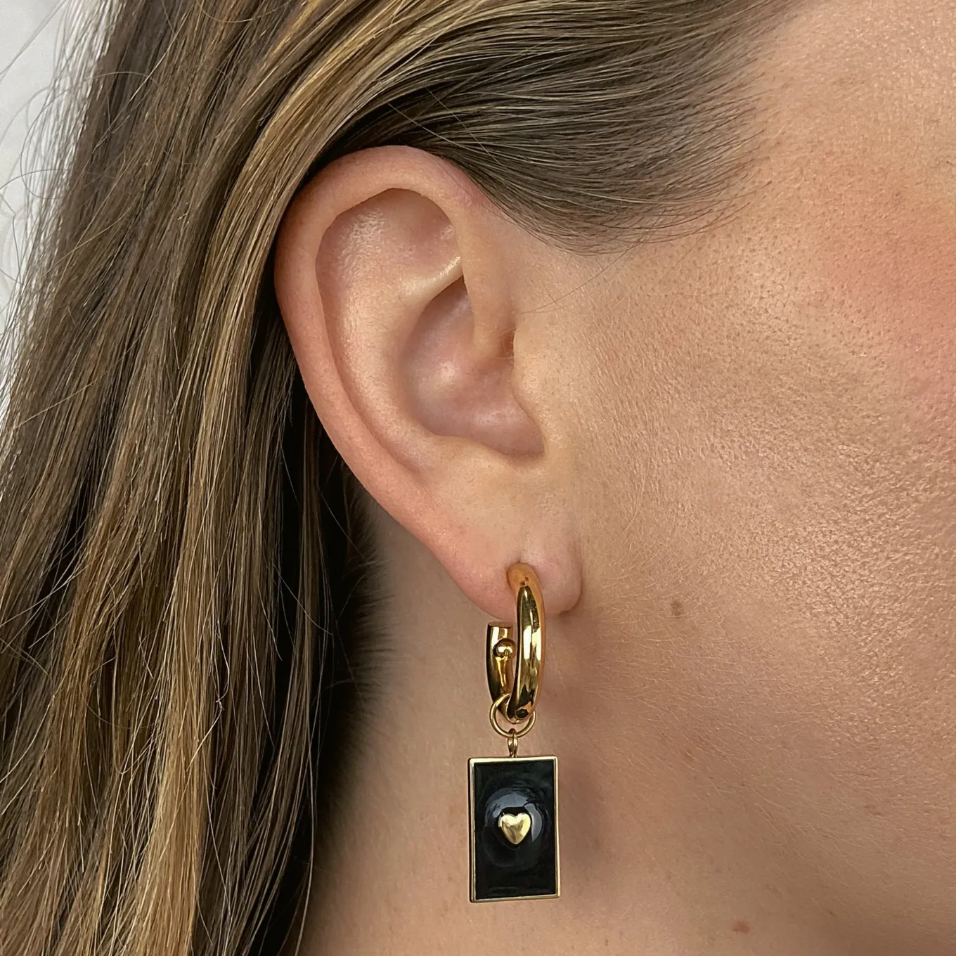 Fashion Essentielle Black Rectangular Charm Hoop Earrings, Gold Colour Ohrringe