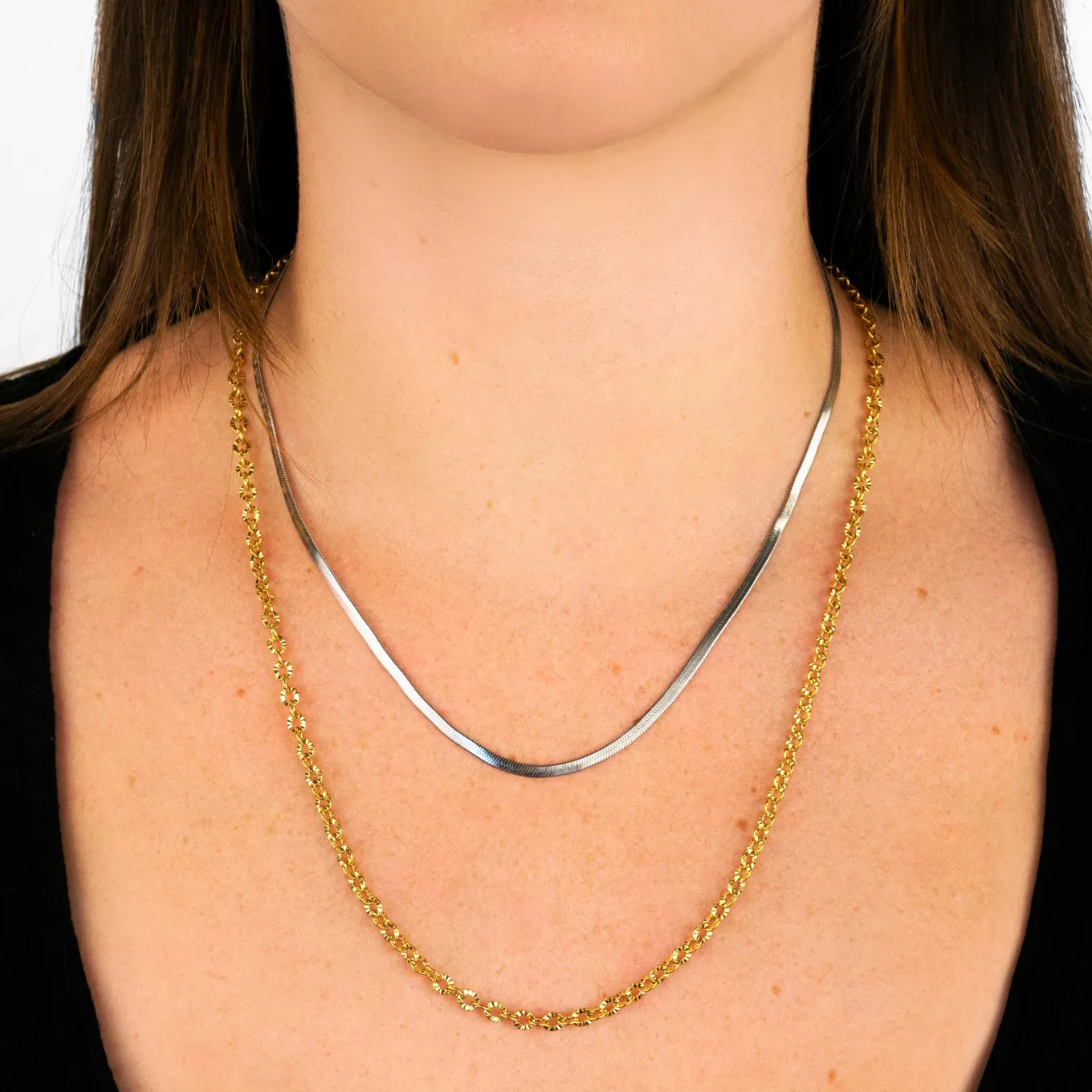 Discount Gift Box Essentielle Shiny and Snake Necklaces, Silver and Gold Colour Ketten
